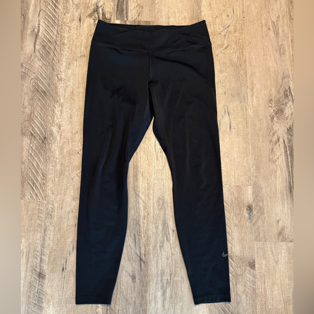 Nike Midnight Black Active Leggings